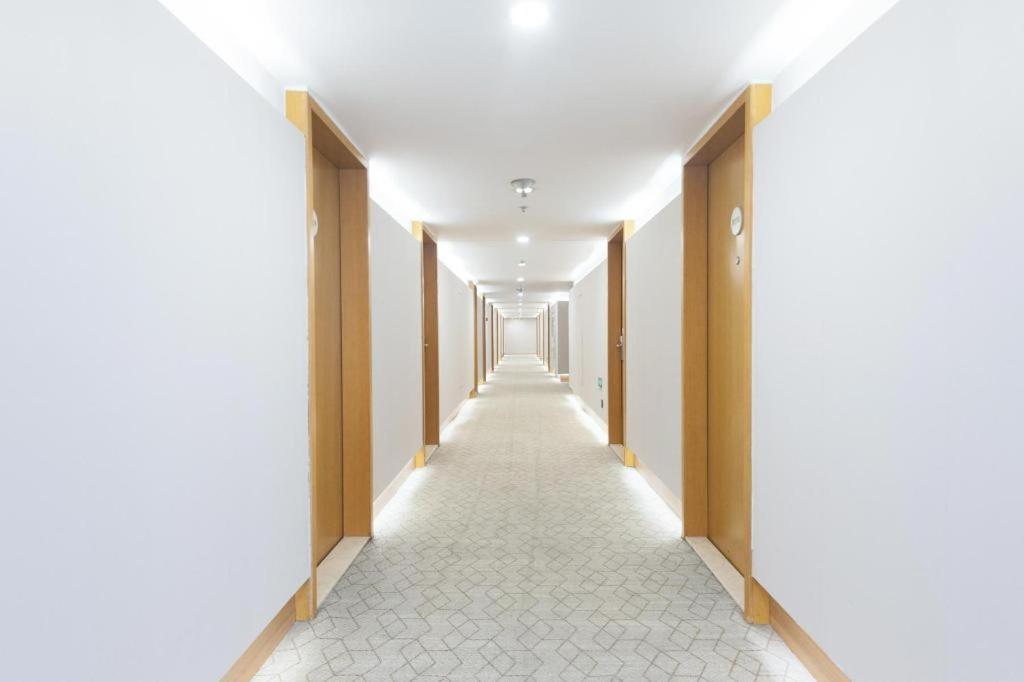 Ji Hotel Hangzhou Xihu Fengqi Road מראה חיצוני תמונה