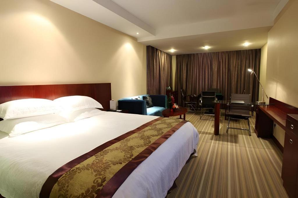 Ji Hotel Hangzhou Xihu Fengqi Road מראה חיצוני תמונה
