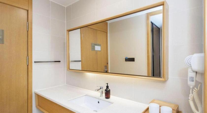 Ji Hotel Hangzhou Xihu Fengqi Road מראה חיצוני תמונה